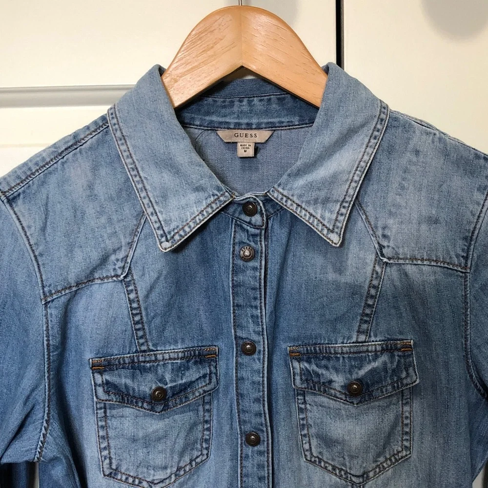 GUESS Blue Cotton Denim Snap Button-Down Shirt - S/M - Picture 2 of 8